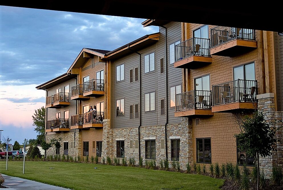 Exterior View of King's Pointe Resort