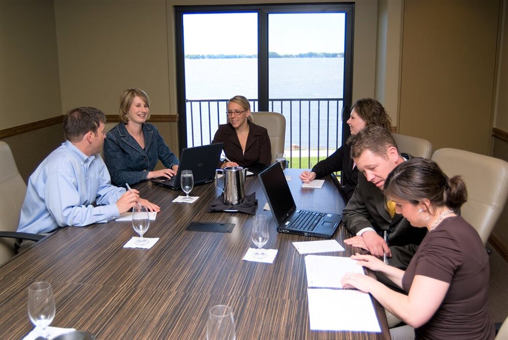 Executive Style Meeting Space at King's Pointe Resort