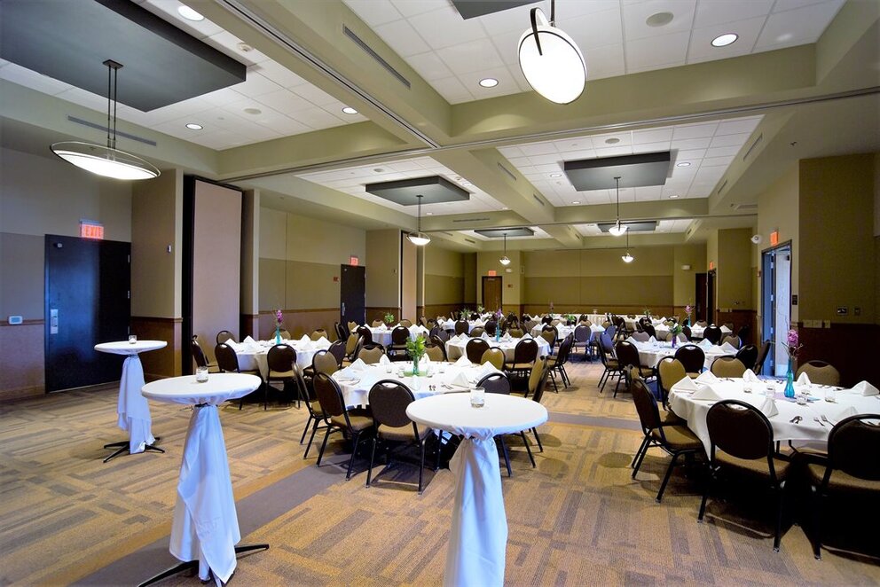 Weddings & Events at King's Pointe Resort